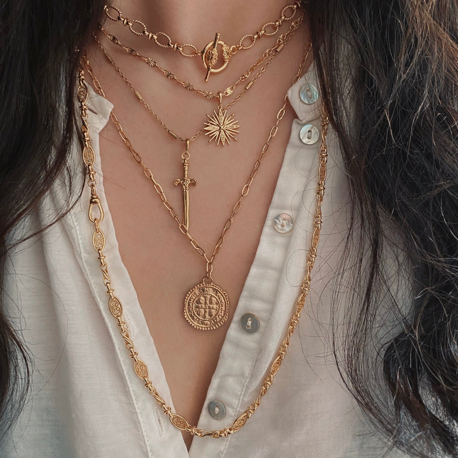 Hoshi necklace – IN CAUDA VENENUM
